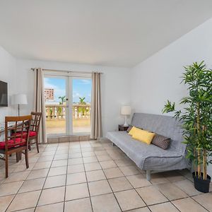 Apartamento de Lujo de 3 Dormitorios